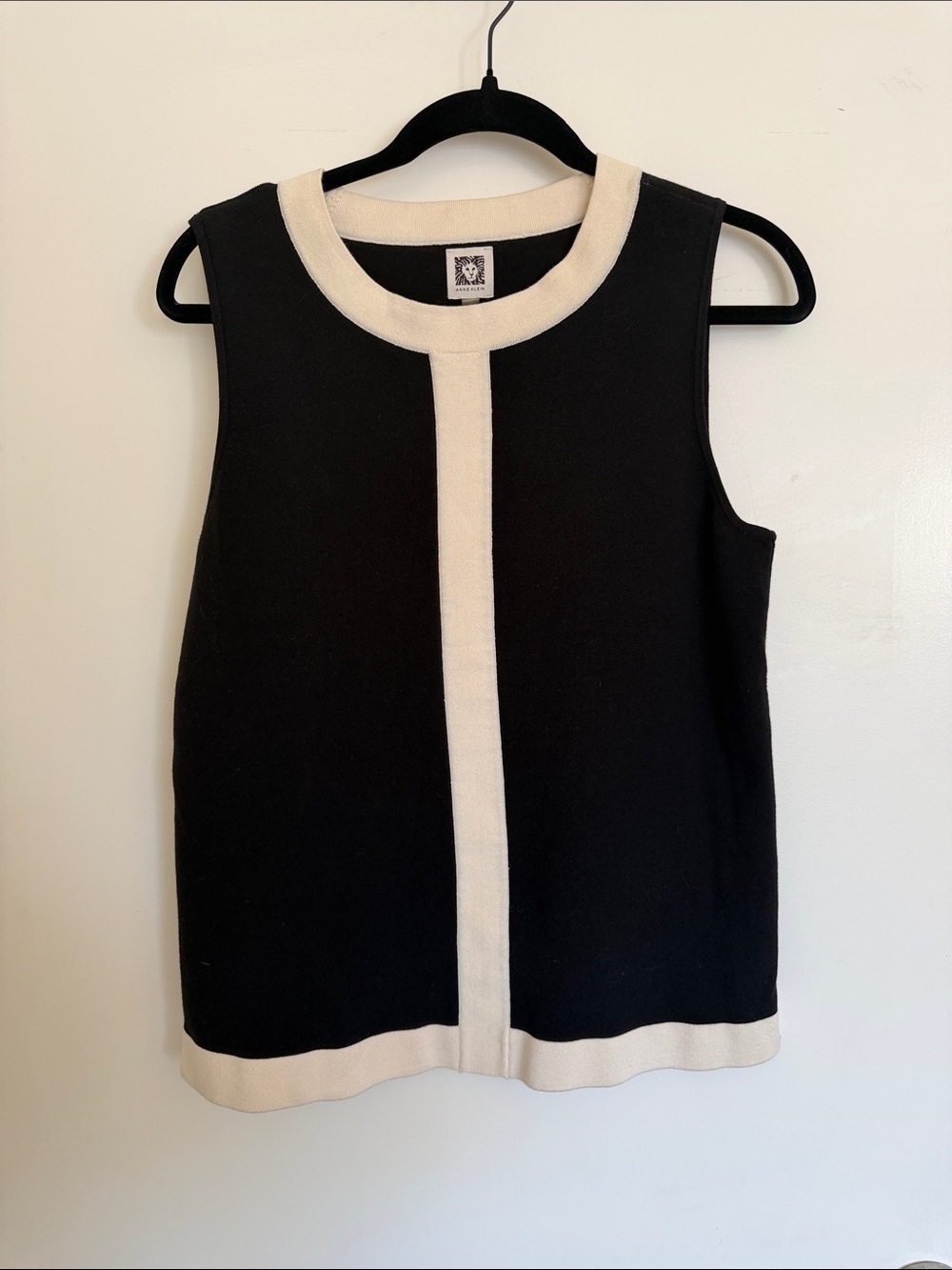 Anne Klein Sleeveless Knit Contrast-Trim Top - Black/Cream S
